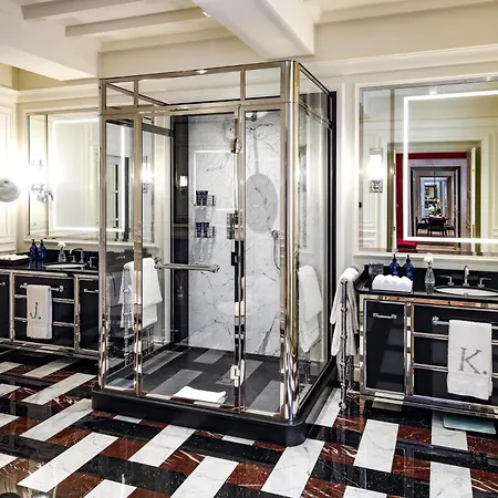 Casa Jk Place Aparthotel 5*